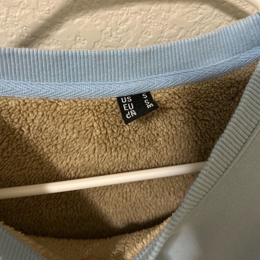 Sky Blue Women's Sherpa Lined Crewneck Sweatshirt Size Small - Picture 2 of 10